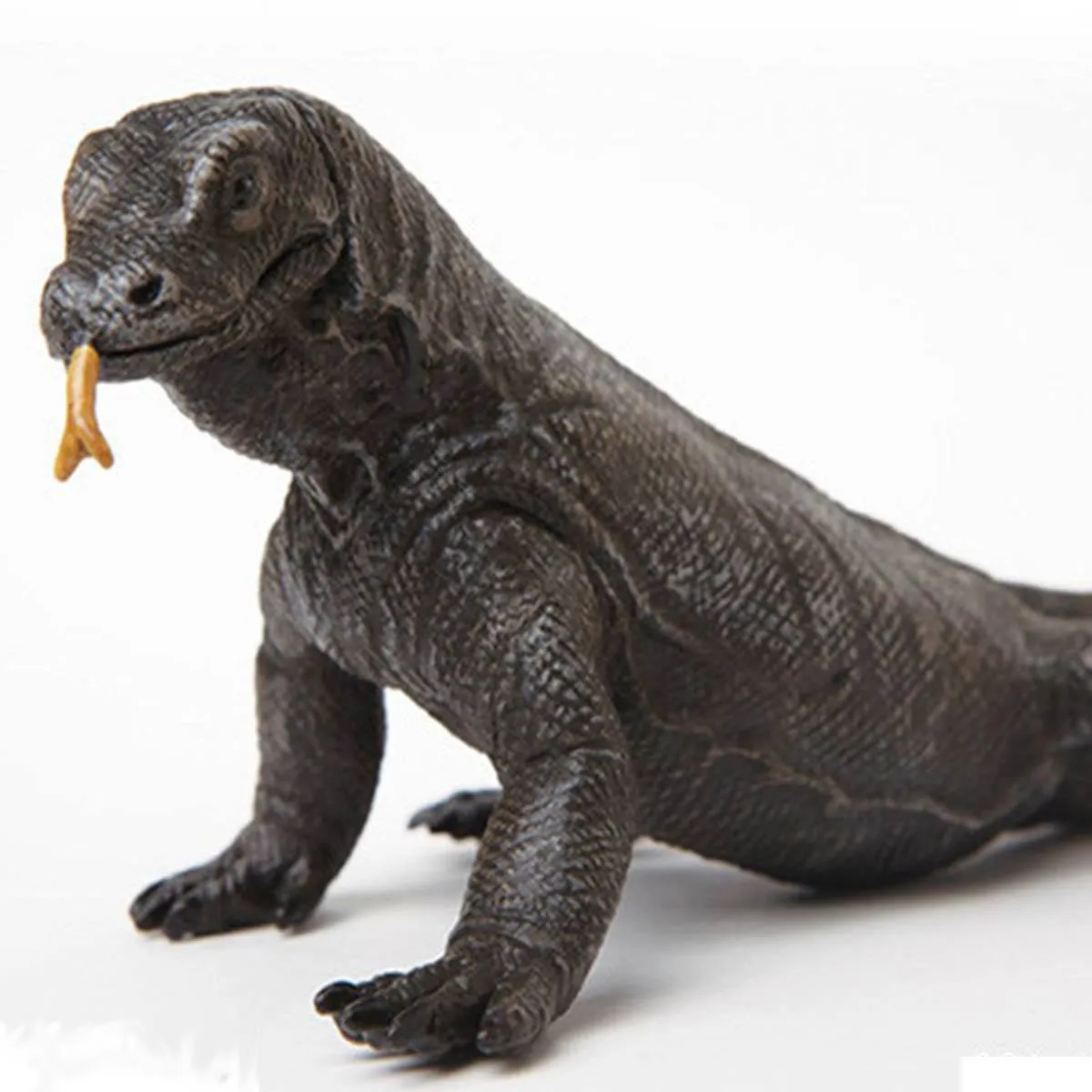 Komodo Dragon Incredible Creatures Figure Safari Ltd